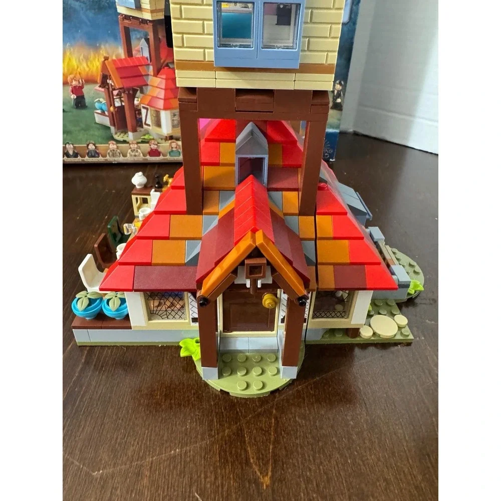 LEGO Harry Potter 75980 Attack on the Burrow Complete w/ Box Manual All Minifigs